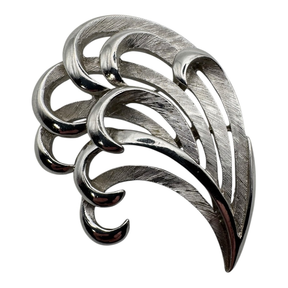 Vintage‎ Silver-Tone Abstract Leaf Swirl Brooch Pin – Textured Finish – 2”